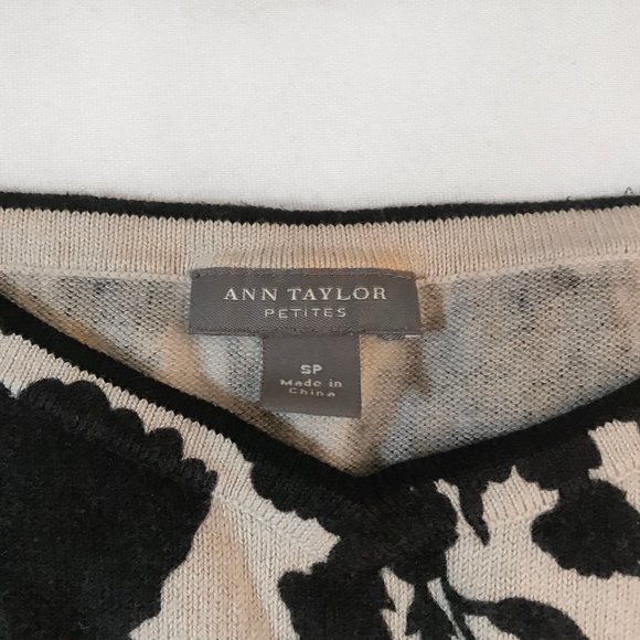 Cashmere Floral Camisole - Picture 5 of 5